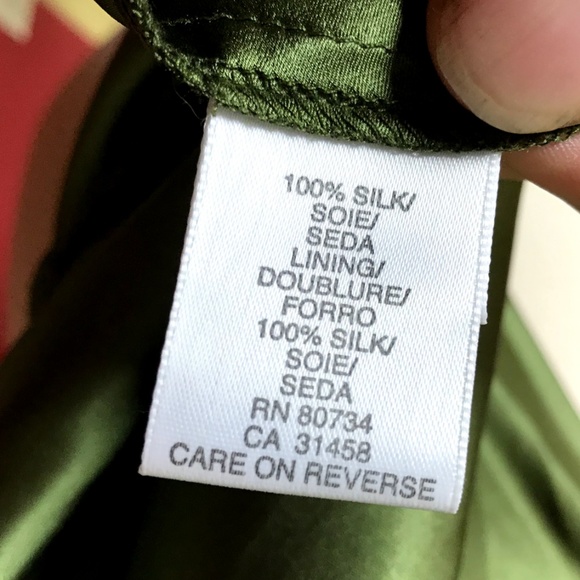 BCBG MAXAZRIA SILK DRESS - Picture 8 of 8